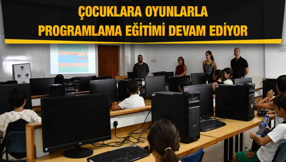 DAÜ Bilgisayar Mühendisliği ile DAÜ-SEM iş birliğinde yürütülen “oyunlarla programlama eğitimi” devam ediyor