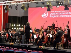 Cumhurbaşkanlığı Senfoni Orkestrası'ndan 12 Şubat'ta Sevgililer Günü'ne özel konser