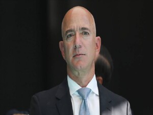 Jeff Bezos: İşçilerin yapay zeka endişeleri yersiz