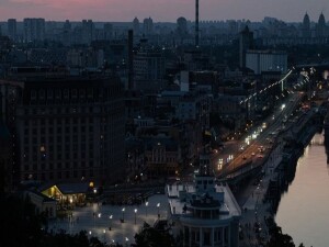 Kiev Belediye Başkanından kent sakinlerine çağrı: Yiyecek, su ve gerekli ilaçları stoklayın