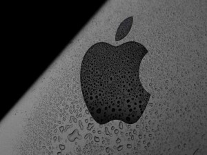 İtalya'dan Apple'a 98,6 milyon Euro para cezası