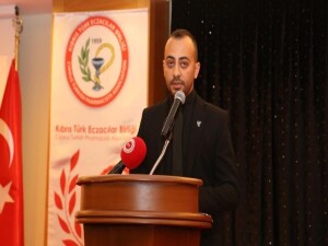 Bugün Dünya Eczacılar Günü: Dünyada eczacının yetkisi genişliyor, biz hâlâ meslek hakkımızı anlatıyoruz