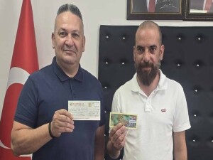 Devlet Piyangosu’nun 3 milyon TL ikramiye talihlisi parasını banka aracılığıyla aldı