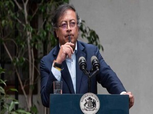 Kolombiya Cumhurbaşkanı Petro'dan, Latin Amerika ülkelerine "ortak ordu kurulması" çağrısı