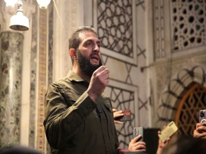 Birleşik Krallık, Suriye Cumhurbaşkanı Ahmed eş-Şera'ya yönelik yaptırımları kaldırdı