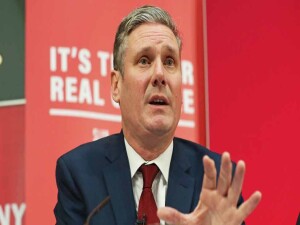 Starmer, uygulamanın devlet aygıtlarında yasaklanmasına rağmen TikTok hesabını açtı