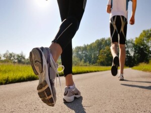 Kalp sağlığı için uzun yürüyüşler mi, sık ama kısa yürüyüşler mi daha iyi?