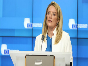 AP Başkanı Metsola, AB Dönem Başkanlığı kapsamında Rum Meclisi ve öğrencilerle bir araya geldi