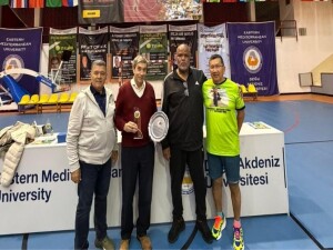 Gazimağusa’daki Esther Jordi futbol tenisi turnuvasında büyük sürpriz: Lepsenyi şampiyon!