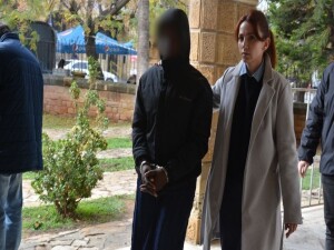 Ülkede yaklaşık 3 yıl izinsiz ikamet eden zanlı, 3 gün tutuklu kalacak