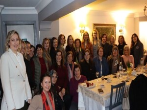 Nilden Bektaş Erhürman, Ankara’da Kıbrıs Türk Kültür Derneği’ni ziyaret etti