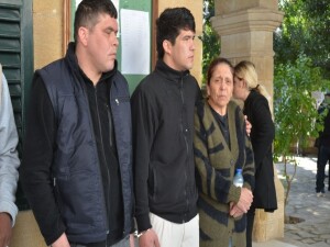 Sahte evrak soruşturmasında 3 zanlı teminatla serbest