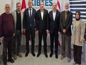 Türkiye'den Eğitim-Bir-Sen heyeti KIBTES’i ziyaret etti