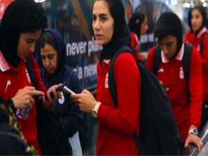 İranlı kadın milli takımından 7 futbolcu Avustralya'da kalma kararı verdi, biri fikrini değiştirdi