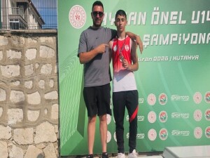 Genç atlet Mahmut Yusuf Tekinay'dan çifte madalya!