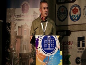 Fotoğrafçı Hasan Bağlar, Trabzon'da Kıbrıs'ın kelebeklerini anlattı