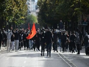 Arnavutluk'ta öğrencilerin düzenlediği protestolar sürüyor