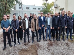 İskele ve Gazimağusa Gelir ve Vergi Daireleri’nde grev bugün de devam ediyor