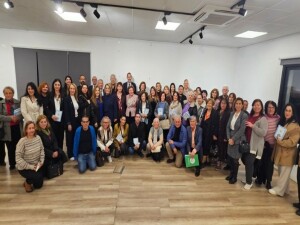 “Sessiz Çığlıklardan Mektuplar” kitabı tanıtıldı: Kitap yaşlıların sorunlarını konu alıyor