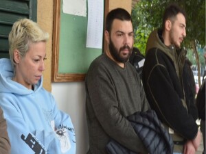 İlaç ve Eczacılık Yasası'na aykırı hareket etmekle itham edilen zanlılar 3 gün tutuklu