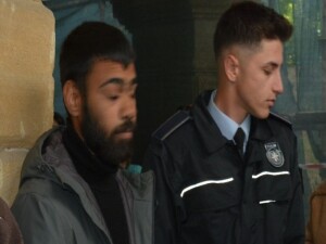 Aracının içerisinde sentetik uyuşturucu taşımakla itham edilen zanlı 3 gün tutuklu