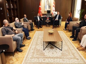 Öztürkler, Engelliler Federasyonu’nu kabul etti: Federasyon, 14 maddelik talep dosyasını sundu