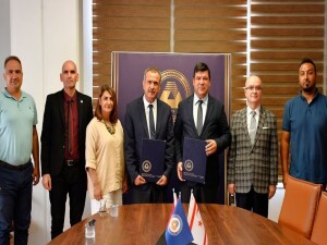 DAÜ ile Gazimağusa Belediyesi, ortak organizasyonlar düzenlemeye yönelik protokol imzaladı