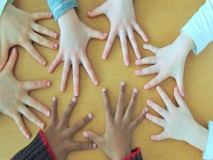 SOS Çocukköyü Derneği’nden "Sen Hep Yanımda Ol" bağış kampanyası