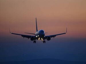 Rusya uçak yakıtı ihracatını durdurdu
