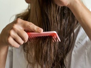 Zeytinyağı Saçı Nasıl Güçlendirir? Kimler kullanmalı, nasıl uygulanmalı?