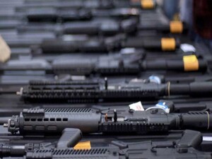 Tükiye'de, Başsavcılık deposundan 12 silah çalındı! Zabit katibi tutuklandı