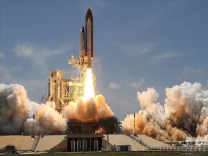 Bilim insanlarından "uzayda üreme" çağrısı: Acil işbirliği gerekli