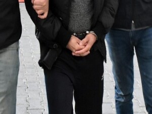 170 adet demir kalıbı vidasını kanunsuz tasarruf etti, tutuklandı