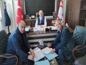 Vadili Küçük Esnaf Sanayi Sitesi’nin su sorununun çözümüne yönelik sözleşme imzalandı