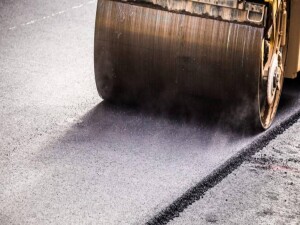 Lefkoşa’da dört caddede asfaltlama çalışması yapılacak: Trafik kontrollü sağlanacak