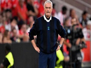 Jose Mourinho, Benfica'ya veda etti