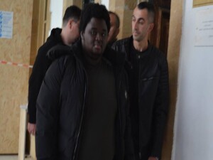 Taksiciyi 6 bin TL dolandırdı, tutuklandı