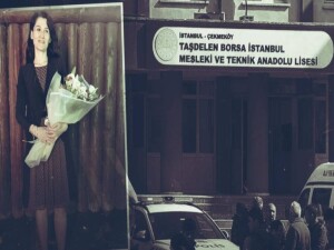 İstanbul'da okulda öğretmen öldüren ve 2 öğretmeni yaralayan öğrenciye 37,5 yıl hapis