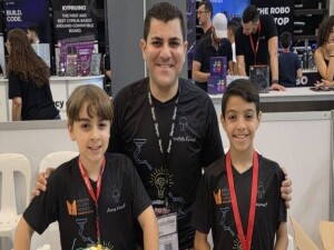 Robotik kodlama öğrencileri Güney Kore’deki yarışmaya katılmaya hak kazandı
