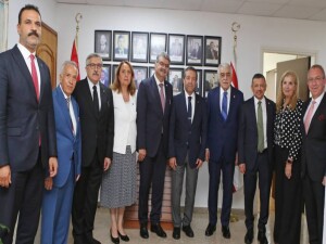 Ertuğruloğlu, Türkiye-KKTC Parlamentolar Arası Dostluk Grubu heyetini kabul etti