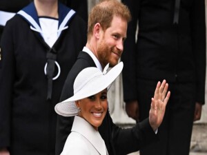 Kraliyetten Harry ve Meghan'a resmi sınır: Sade vatandaş muamelesi görecekler