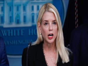 ABD Başkanı Trump, Adalet Bakanı Bondi'yi görevden aldığını duyurdu