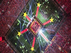 Lig'de üst üste 4. şampiyonluğuna ulaşan Galatasaray, Şampiyonlar Ligi'nde de son 16 takım arasında yer aldı
