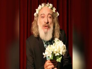 Tiyatro sanatçısı Alper Susuzlu hayatını kaybetti