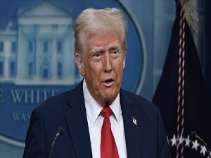 Trump: Hürmüz Boğazı'nı kolayca açabilir, petrolü alabilir ve servet kazanabiliriz