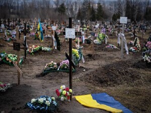 Güney Kıbrıs’ta Ukraynalılar işgalin yıldönümünde protesto düzenledi