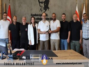 Larnaka Gençler Birliği Spor Kulübü’nden Başkan Sadıkoğlu’na ilk ziyaret