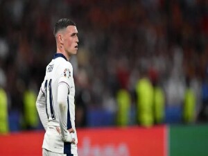 Manchester City, Phil Foden ile 2030'a kadar sözleşme uzattı