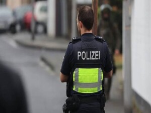 Almanya'da "Artgemeinschaft" adlı Neonazi derneğine yönelik operasyon