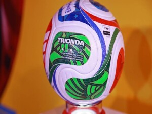 2026 Dünya Kupası'nın resmi topu "Trionda", maçlardan önce şarj edilecek
